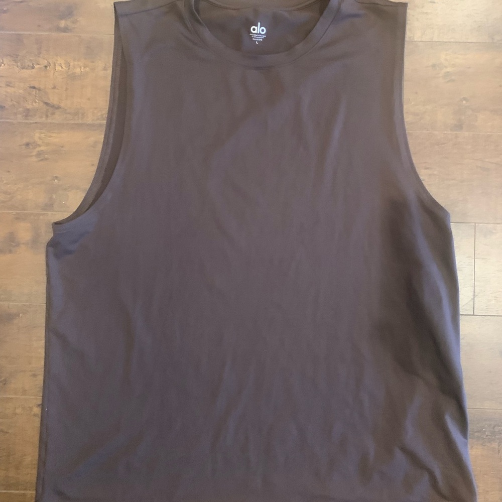 ALO Yoga Men's Sleeveless Black Shirt